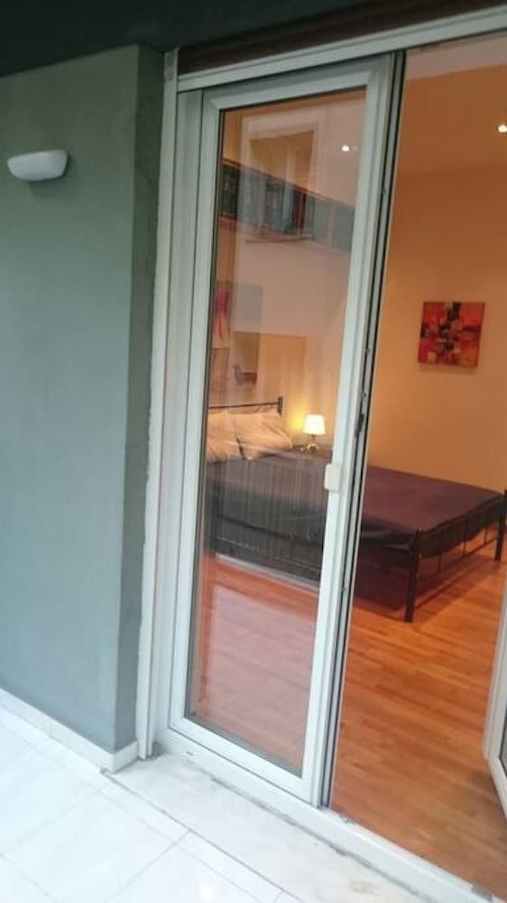 Modern Apartment in Athens Center