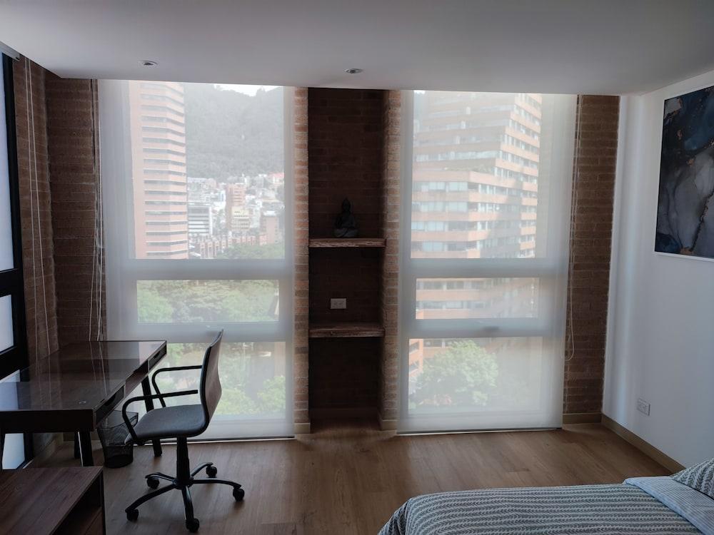 ApartaSuite -Centro Internacional-Mitika