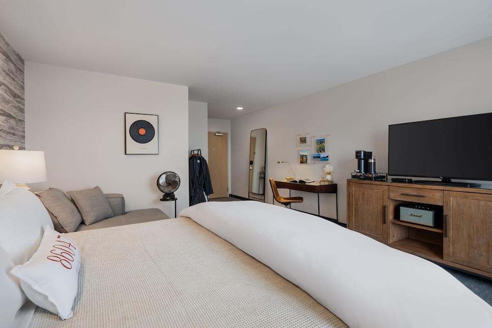 The Winslow – Winslow, AZ