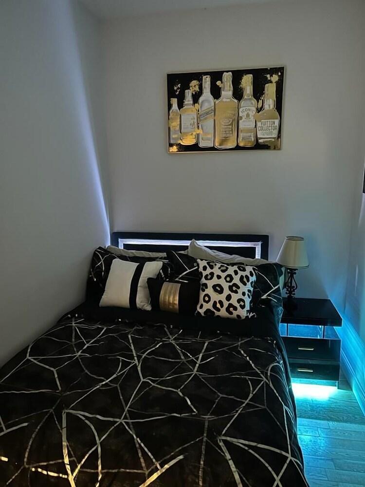 Latisha luxury place