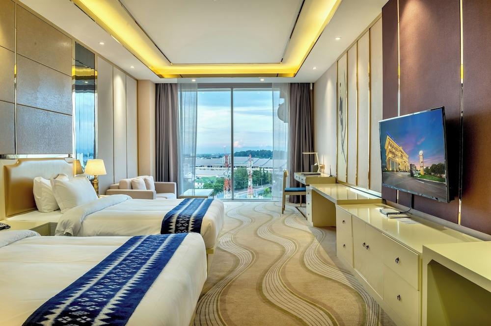 ST Hotel Wattay Airport