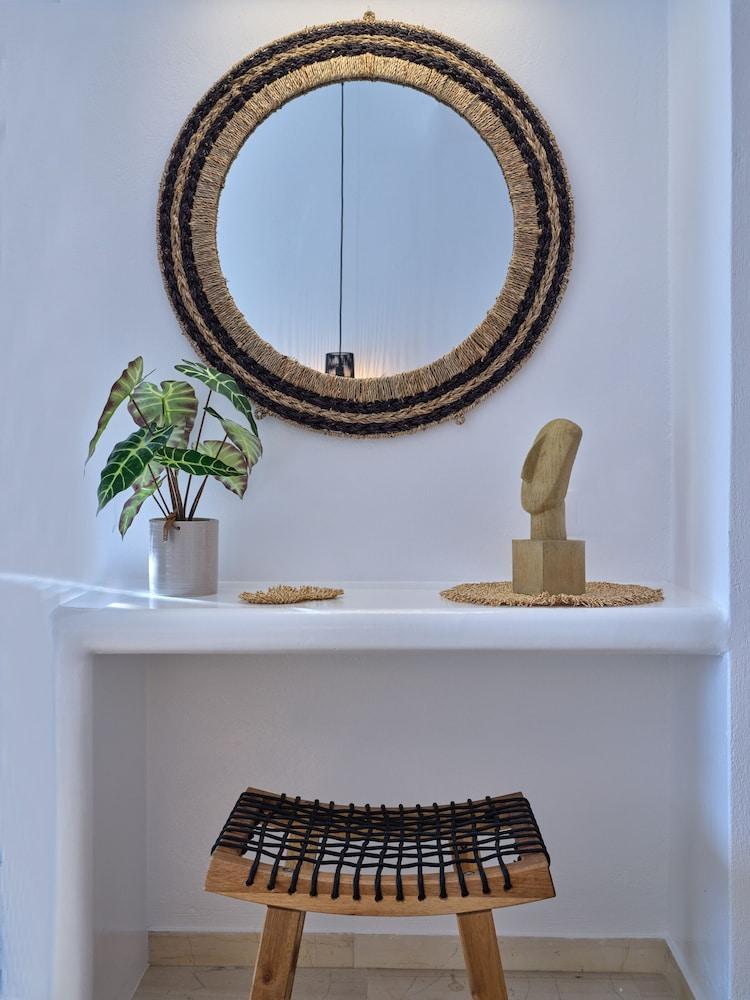 Ariti Seaside Residence