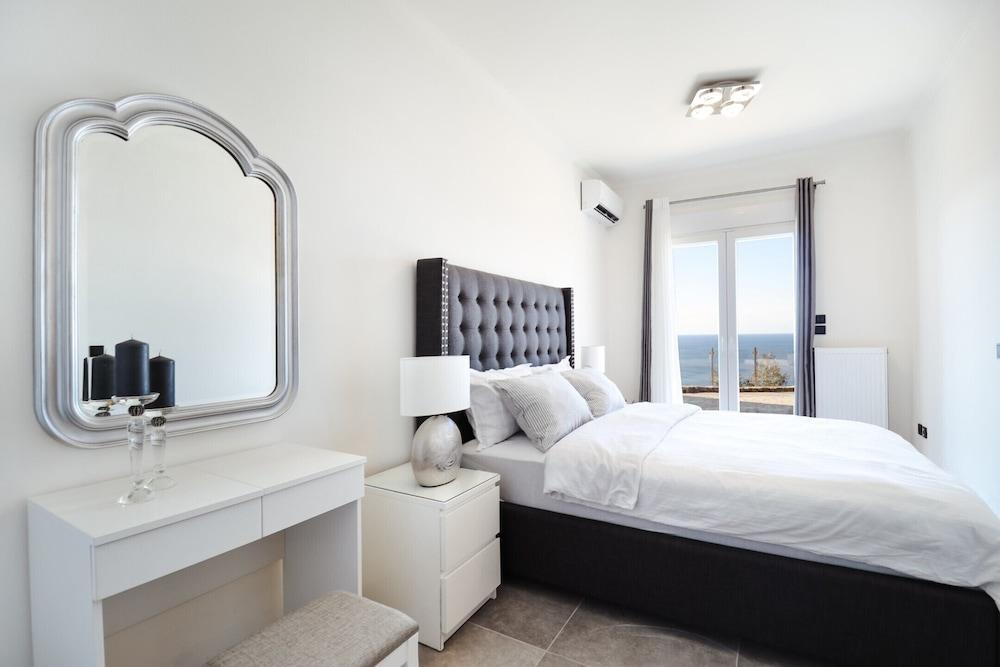 Maison du Soleil by CorfuEscapes