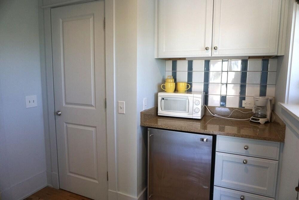 Windfresh Carriage House