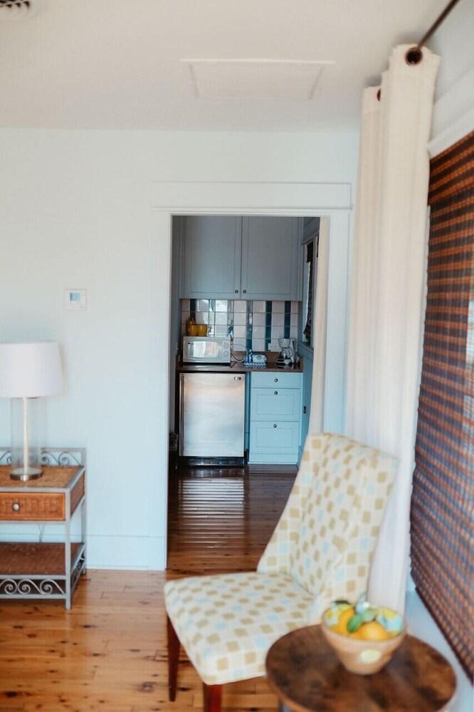 Windfresh Carriage House