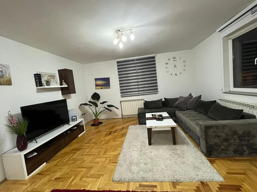 Charming 2-bed Apartment in Sarajevo