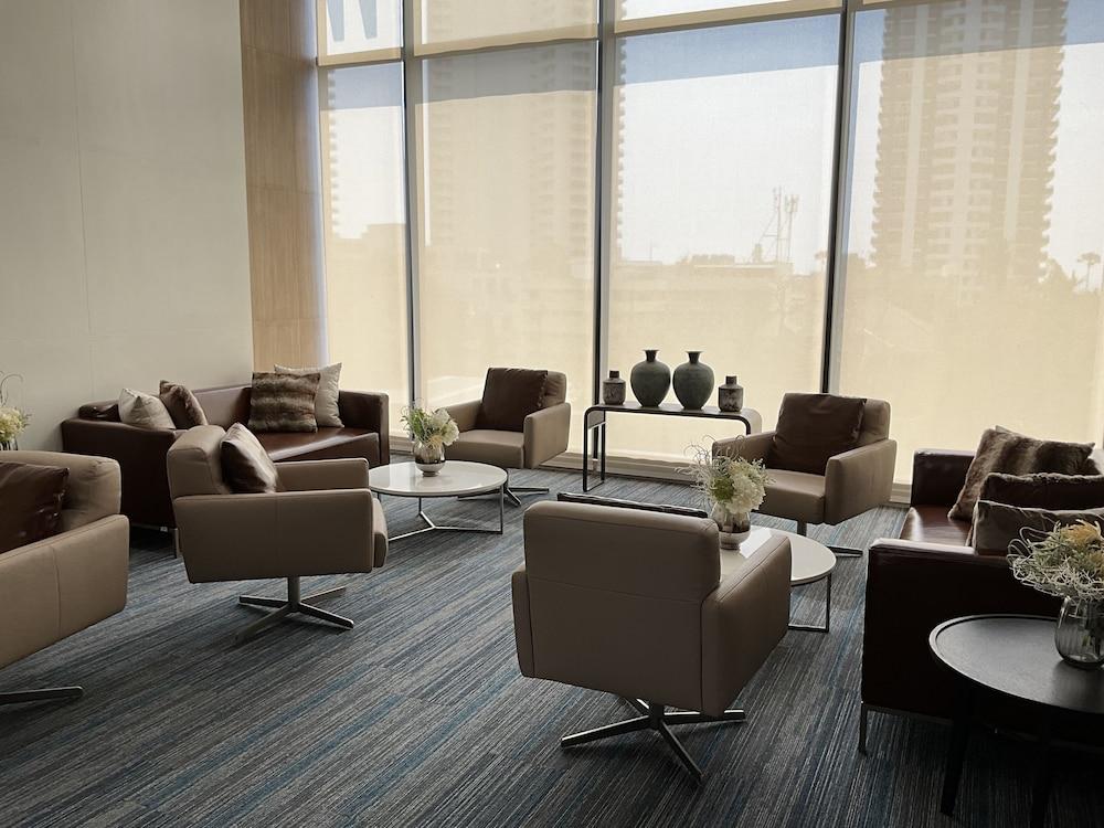 Panora 2-Bedroom Apartment With Sea View