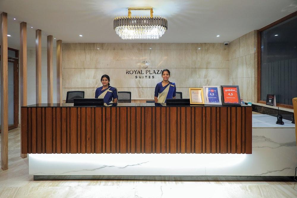 Royal Plaza Suites by RAK Rooms