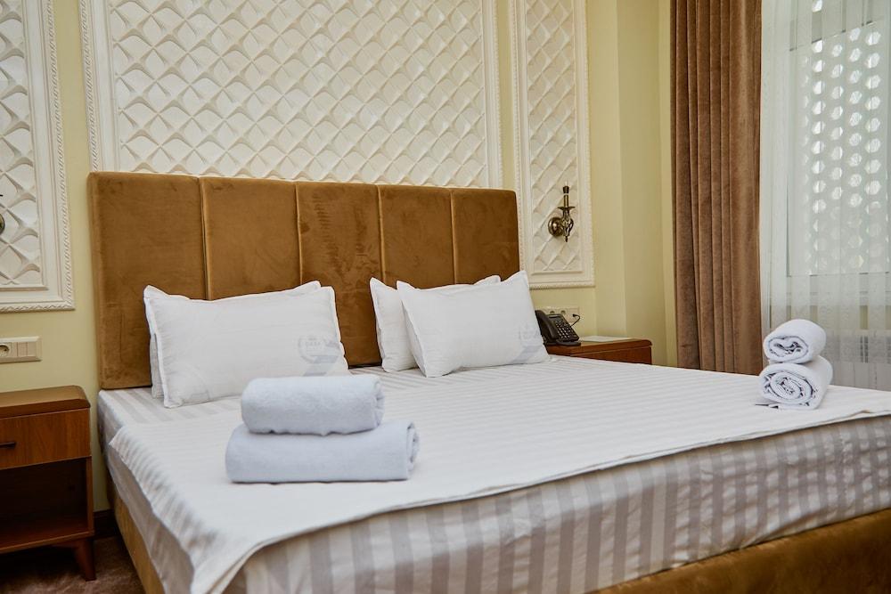 Sangzor Boutique Hotel