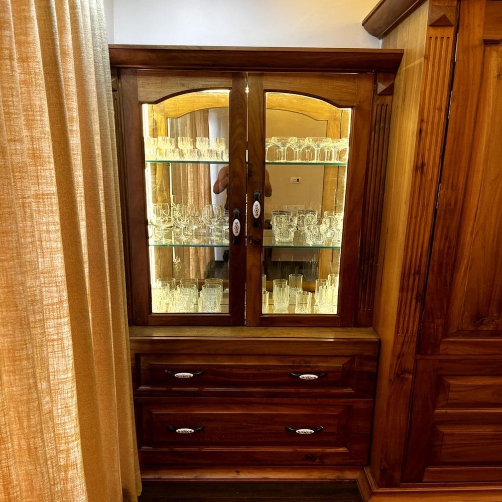 Hotel Heritage Residency