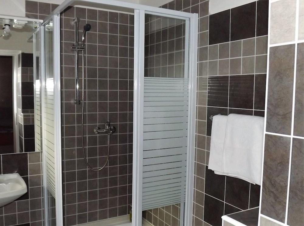 Apartment 9 With a Double bed