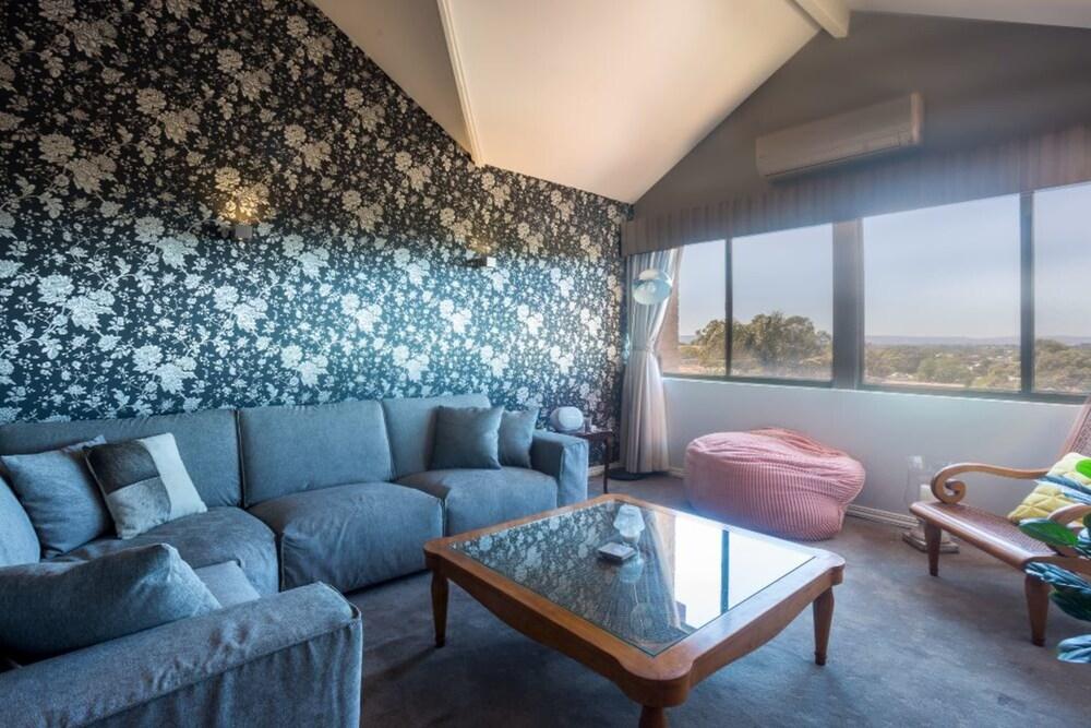 Character 3 Bedroom Home With Pool and Balcony