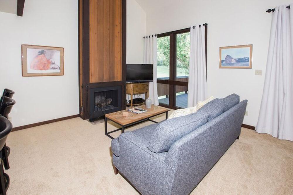 Three Kings 37 2 Bedroom Condo