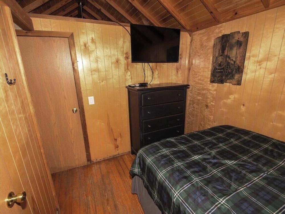 Willow Springs Marina