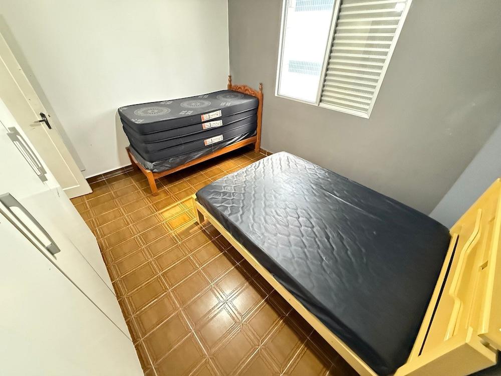 Pé na areia Canto do forte II