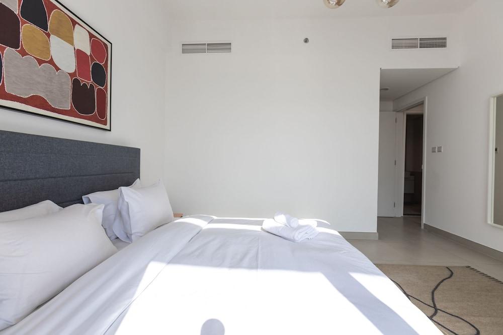 Nasma Luxury Stays - Pulse Residence