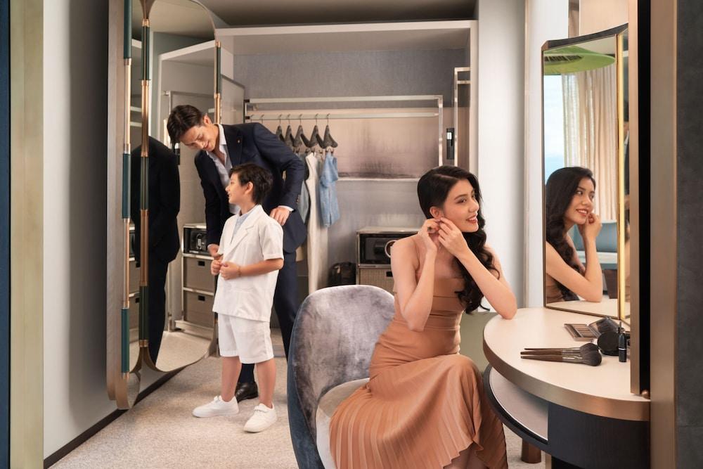 New World Hoiana Beach Resort