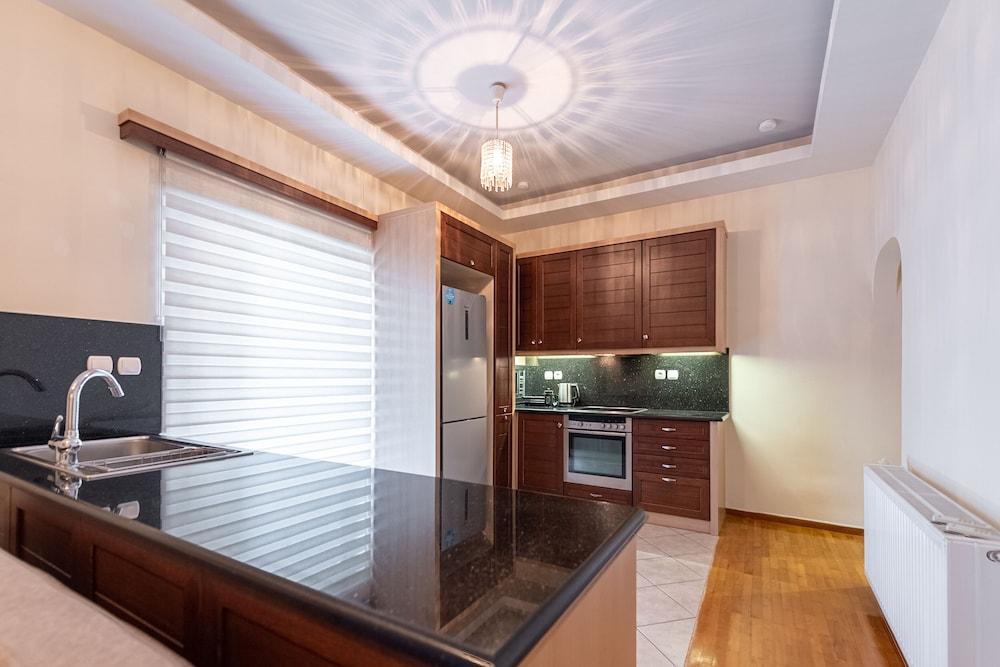 Phaedrus Living Luxury Flat Vyronas