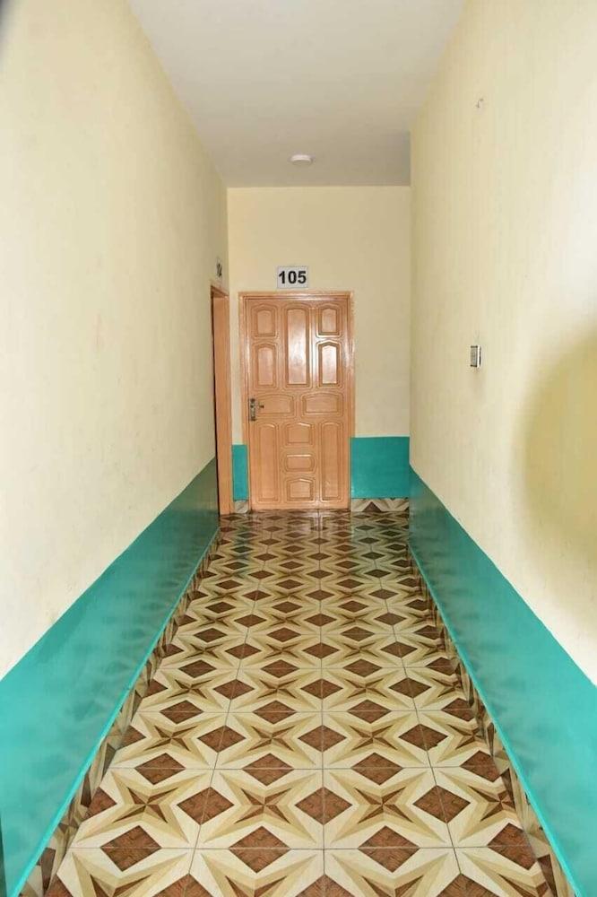 Kashmir Heights Hotel and Restaurant