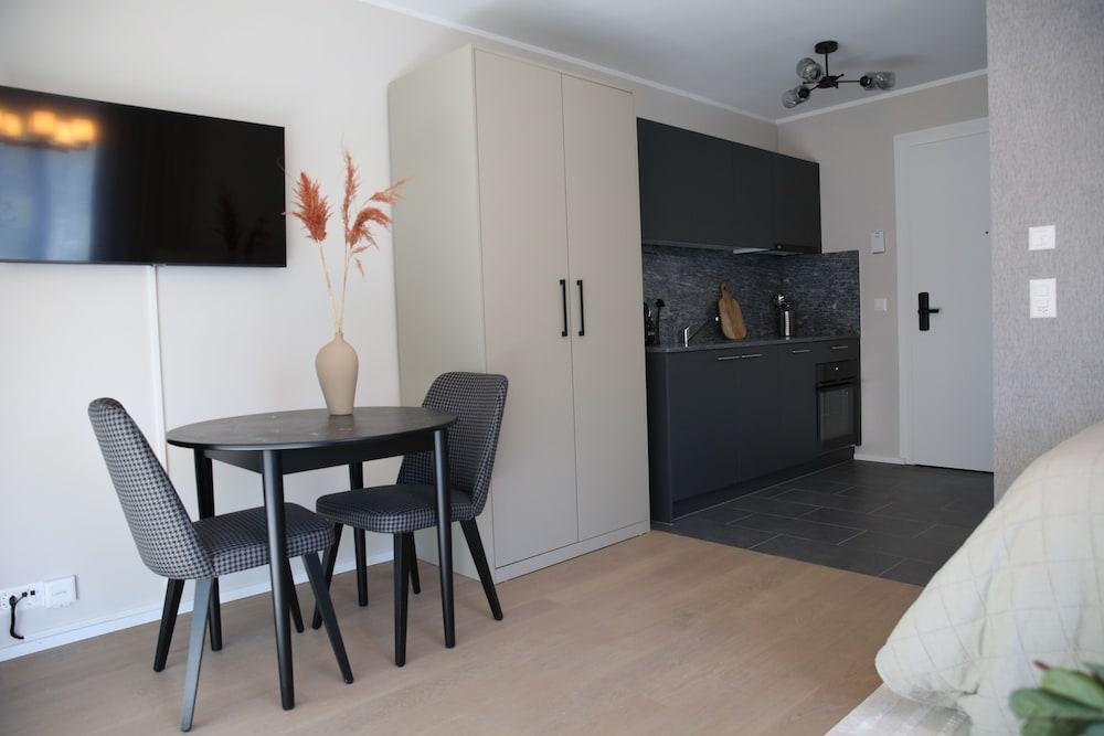 Lamira Serviced Apartments