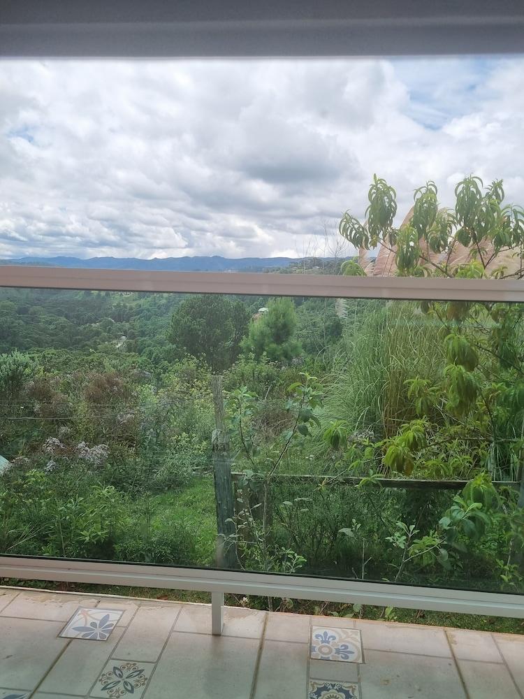 Pousada Caminhos da Vila Chantal