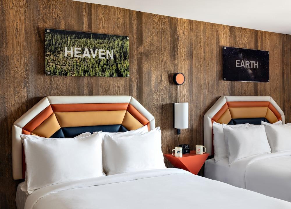 Americana Motor Hotel