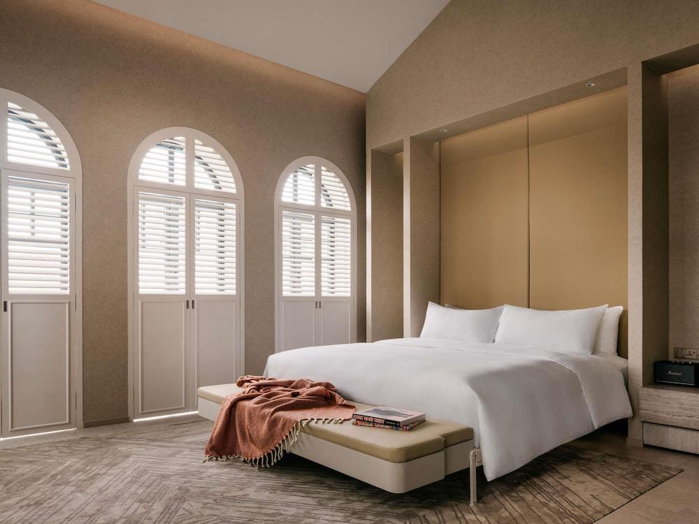 Mondrian Singapore Duxton