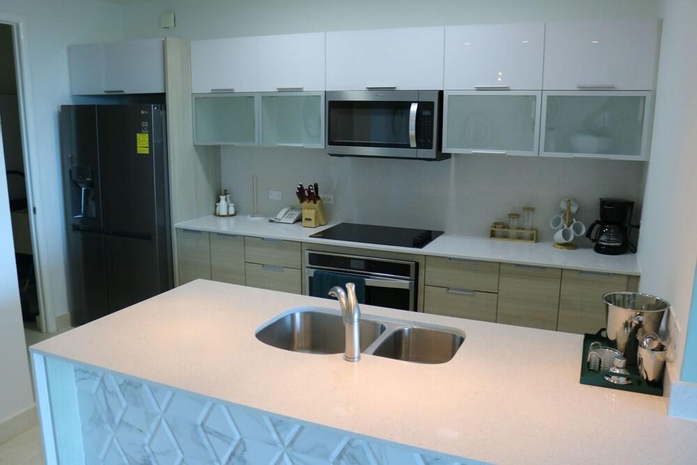 08K Resort Breathtaking Ocean Views Panama Canal