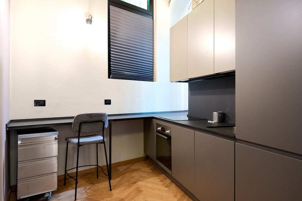 Lancetti Stylish Loft