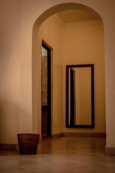 Stone Town Cafe and Bed &Breakfast