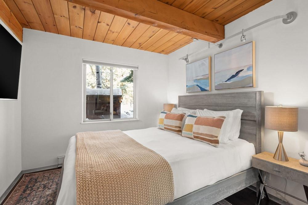 1024 E Cooper in Aspen