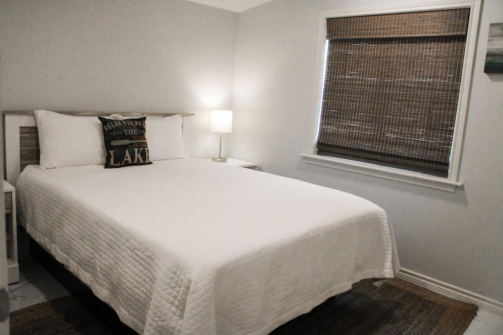 World Famous Fox Hollow Resort