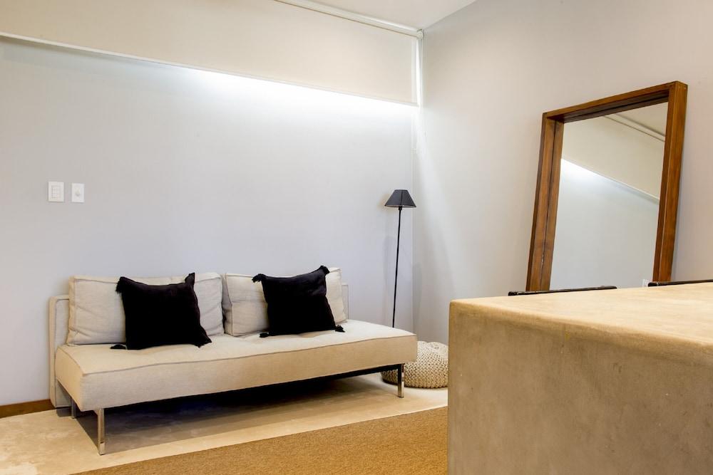 Una Luna Confortable Studio-Adults Only