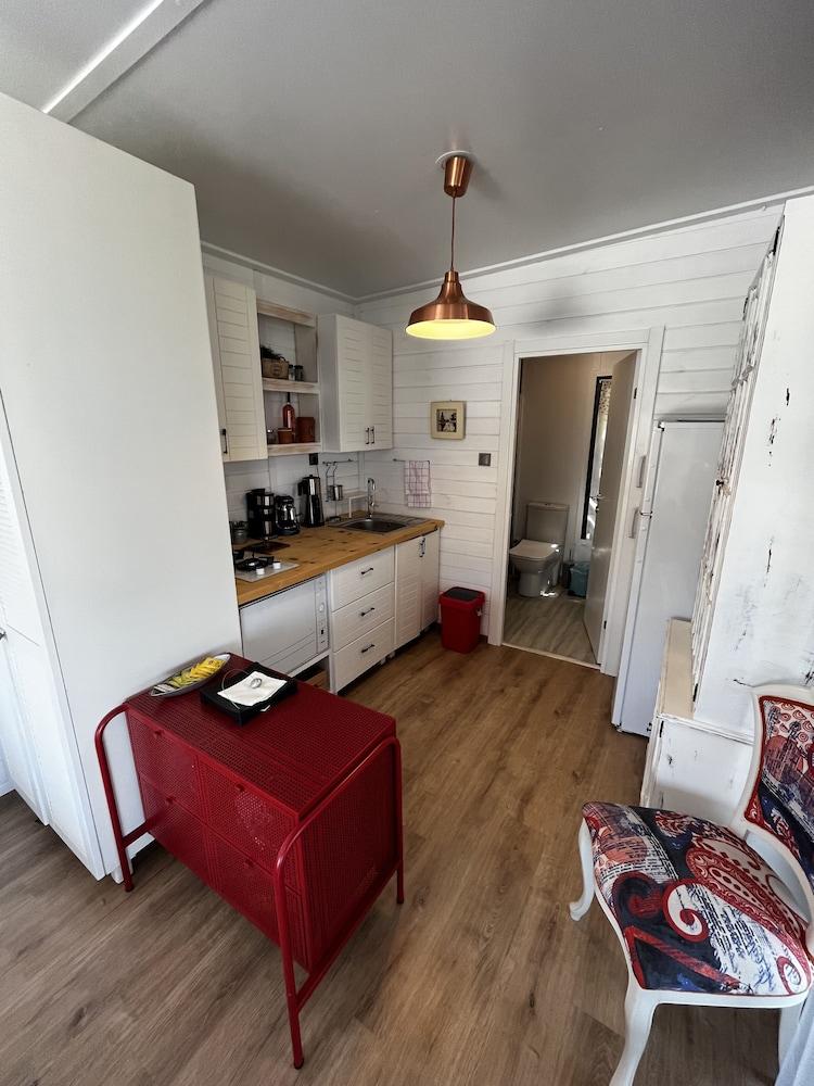 Valentina Tiny House with Sea View