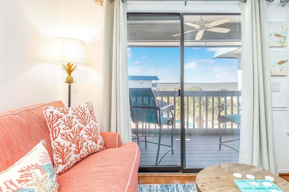 Beach Racquet A313 by Tybee Vacation Rentals