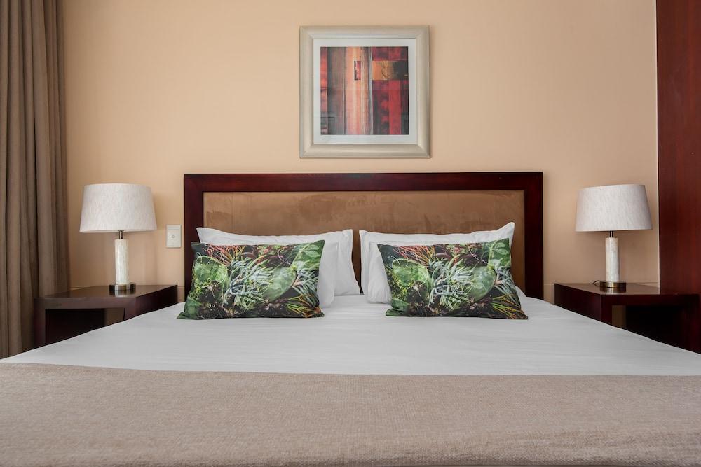 Fountain Suites 1103