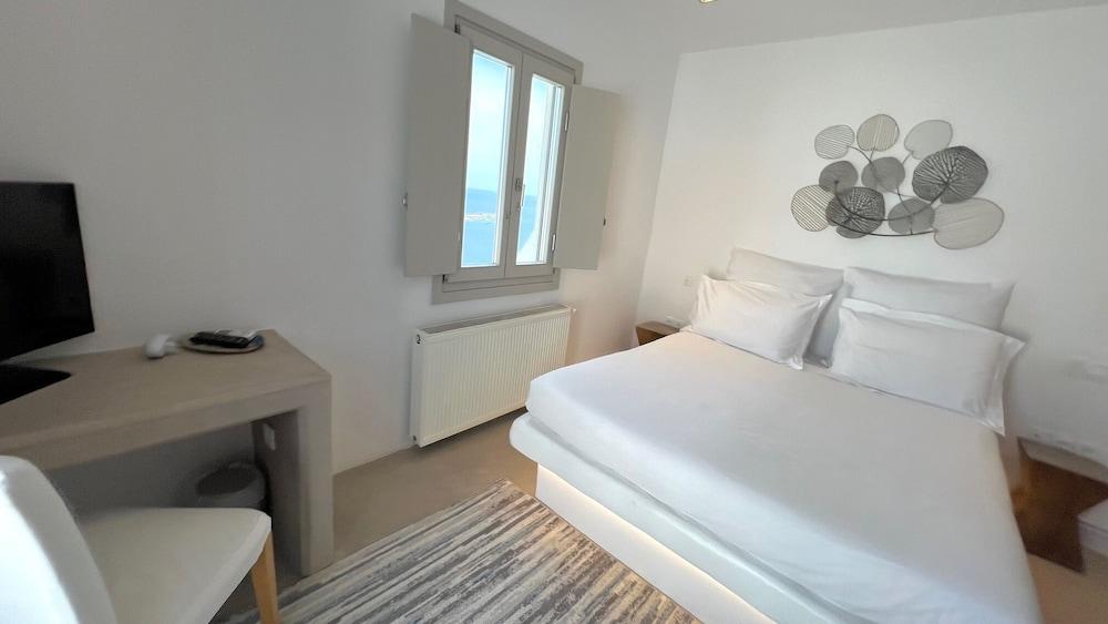 Psarou Summer Villa Mykonos