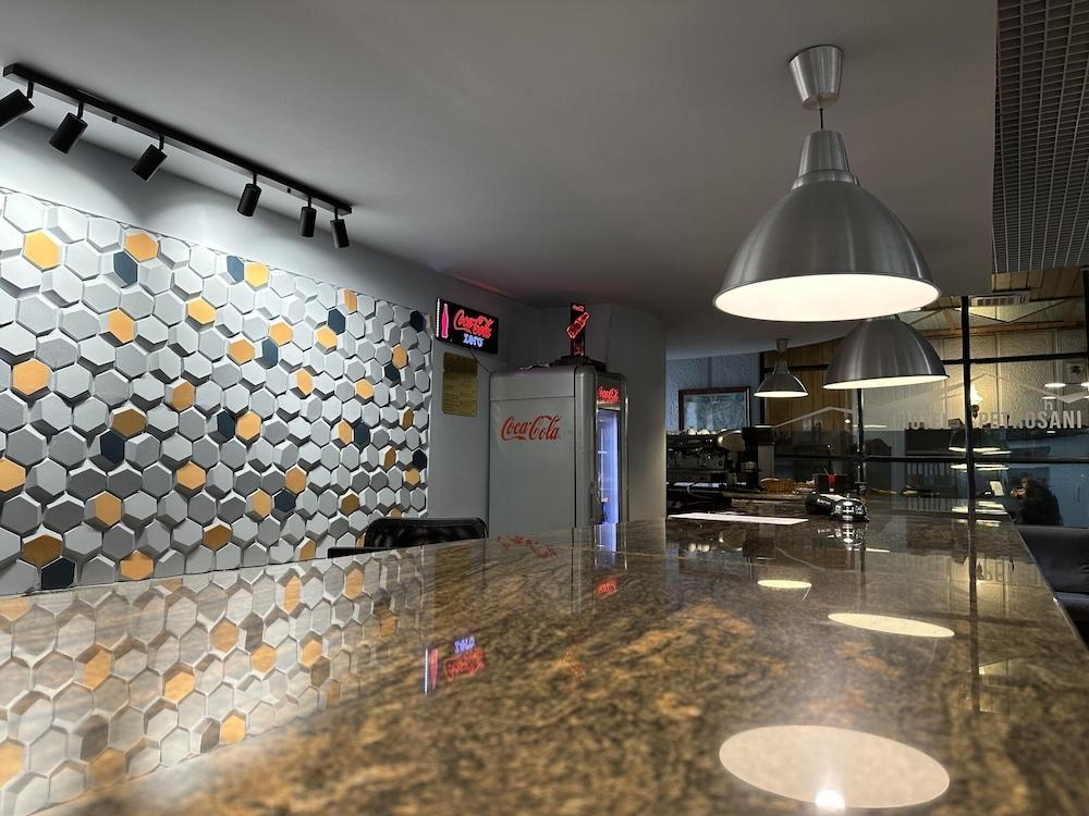 Petrosani Camere de Inchiriat - Hotel Petroshani srl