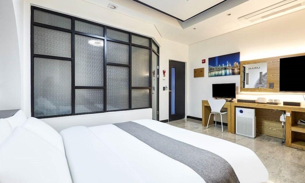 Hoengseong Haru Self check-in Hotel