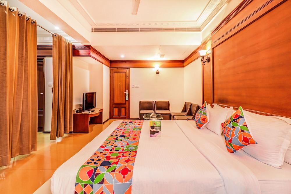 Fabhotel Summit Star