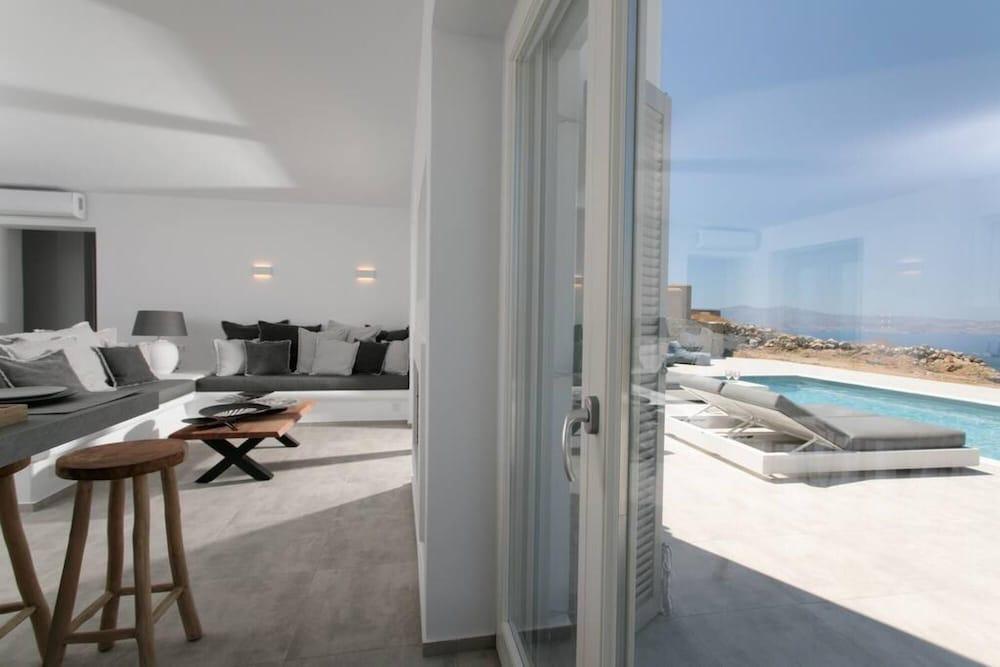 Avlia Panorama Villa Naxos