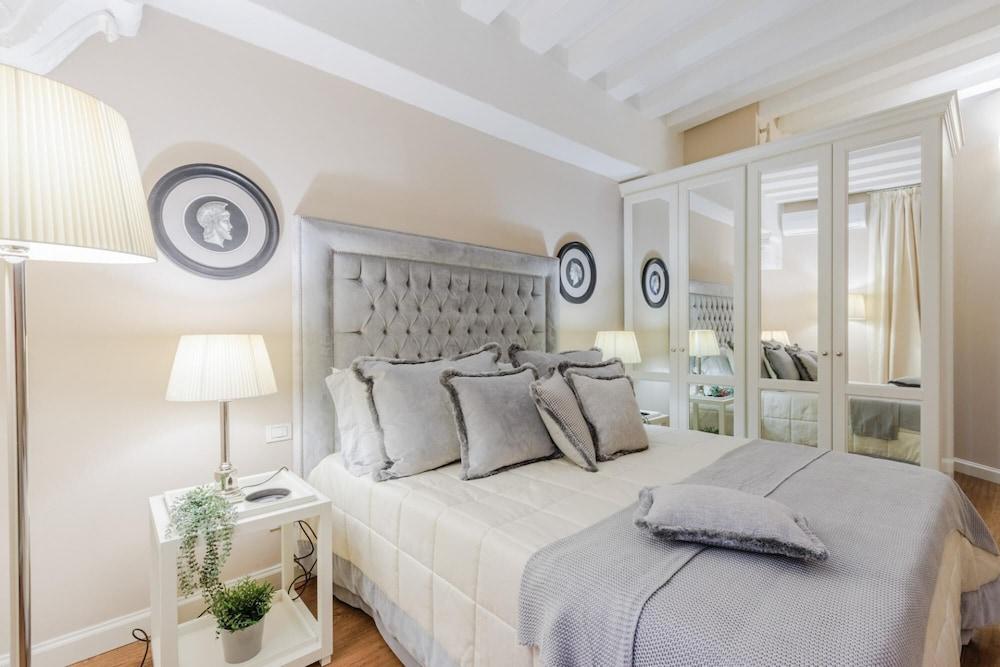 Casa di Lapo in Lucca