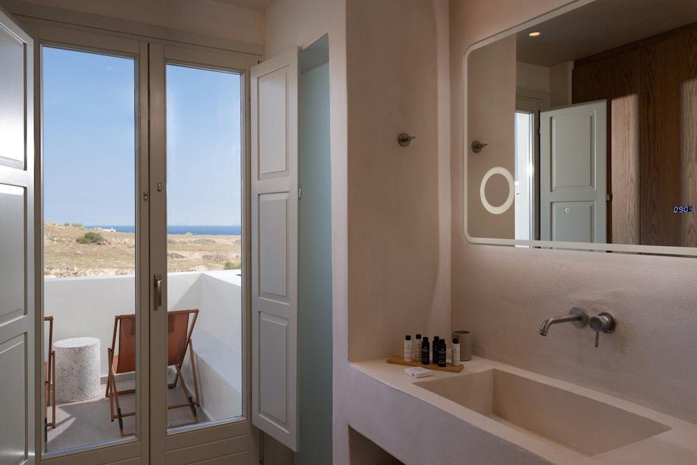 Acanthus Oia-Suites With Private Hot Tub