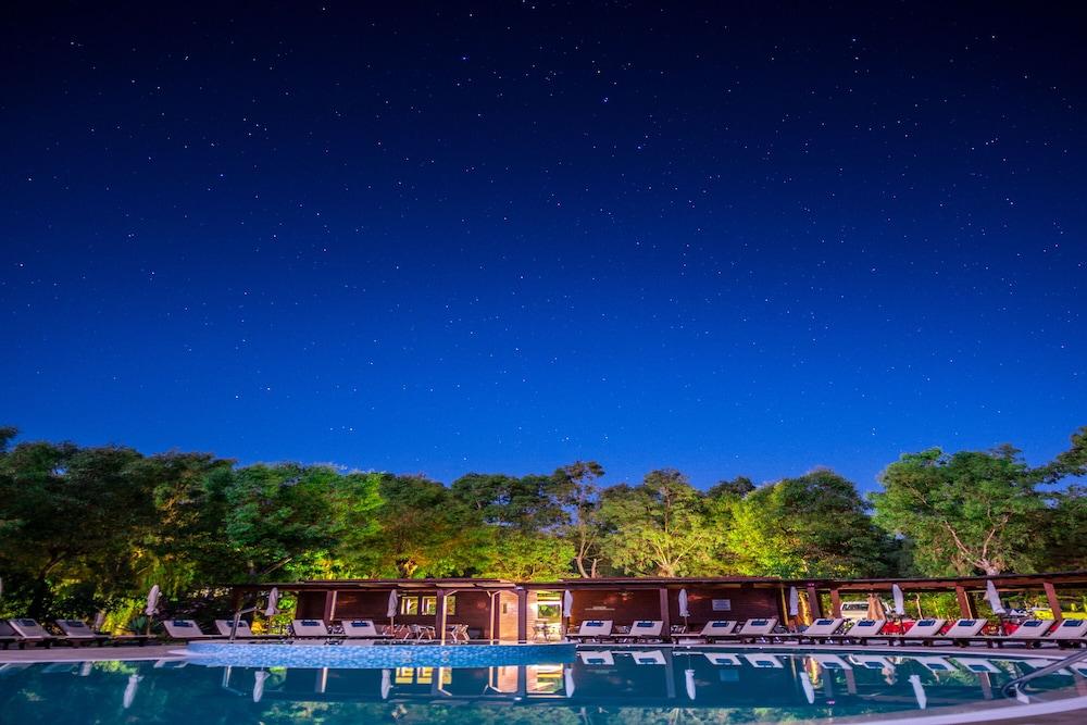 Monolocale 10 Vulcano on sea Shore