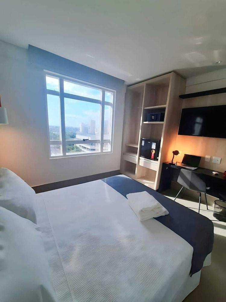 Hotel Black Inn Flamboyant