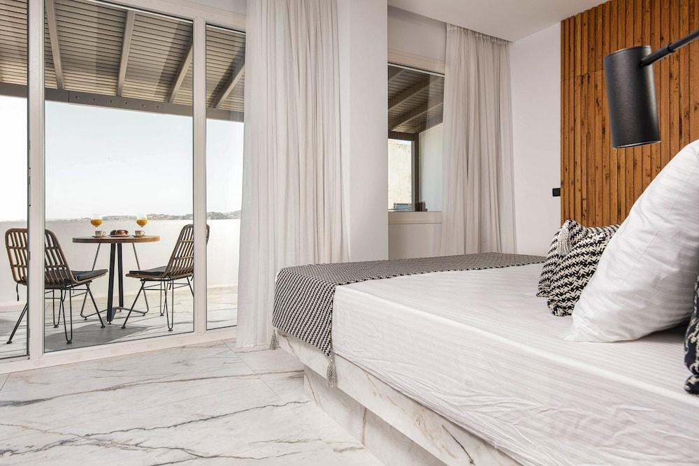 K Suites Naxos Deluxe Apartment