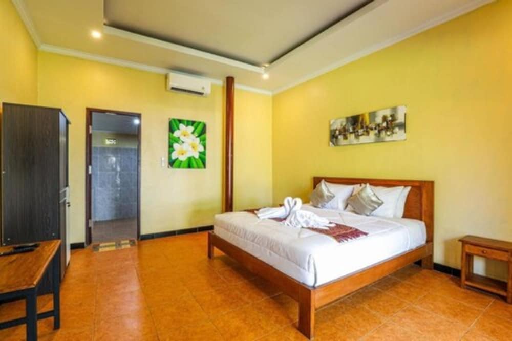 Grand Ball Beach Garden