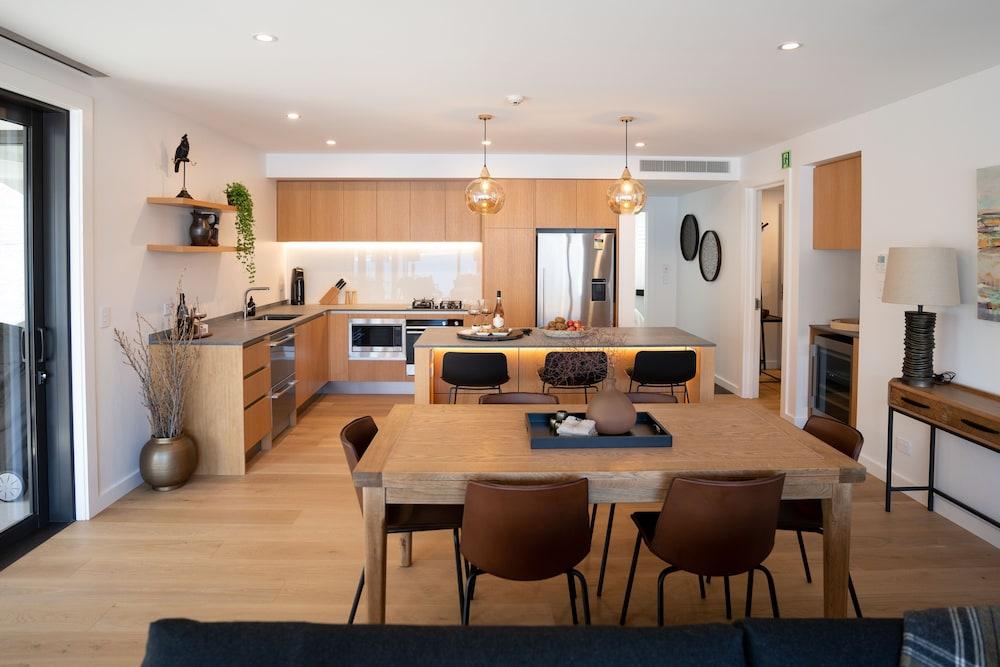 Release Wanaka - Genoa