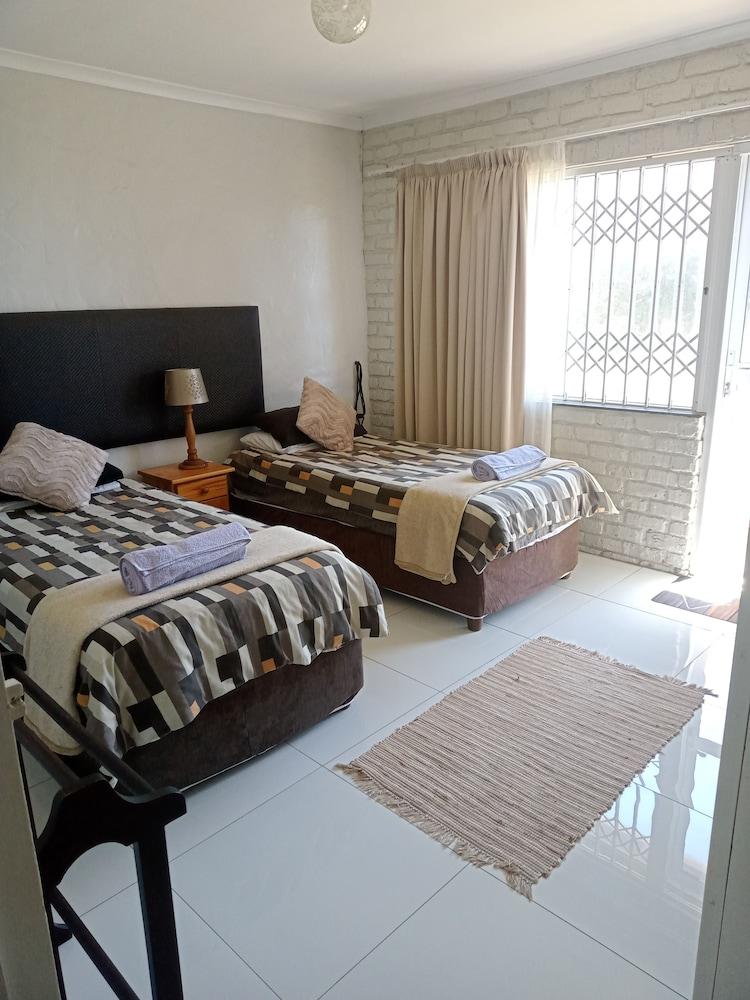 Bluewater Beach House