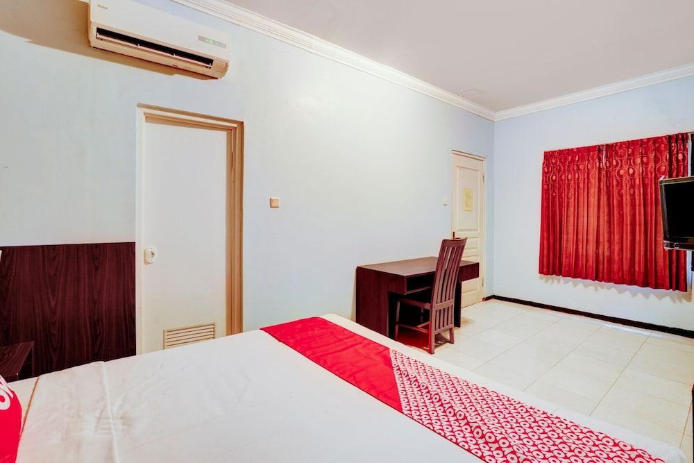 OYO Flagship  90425 Hotel 22